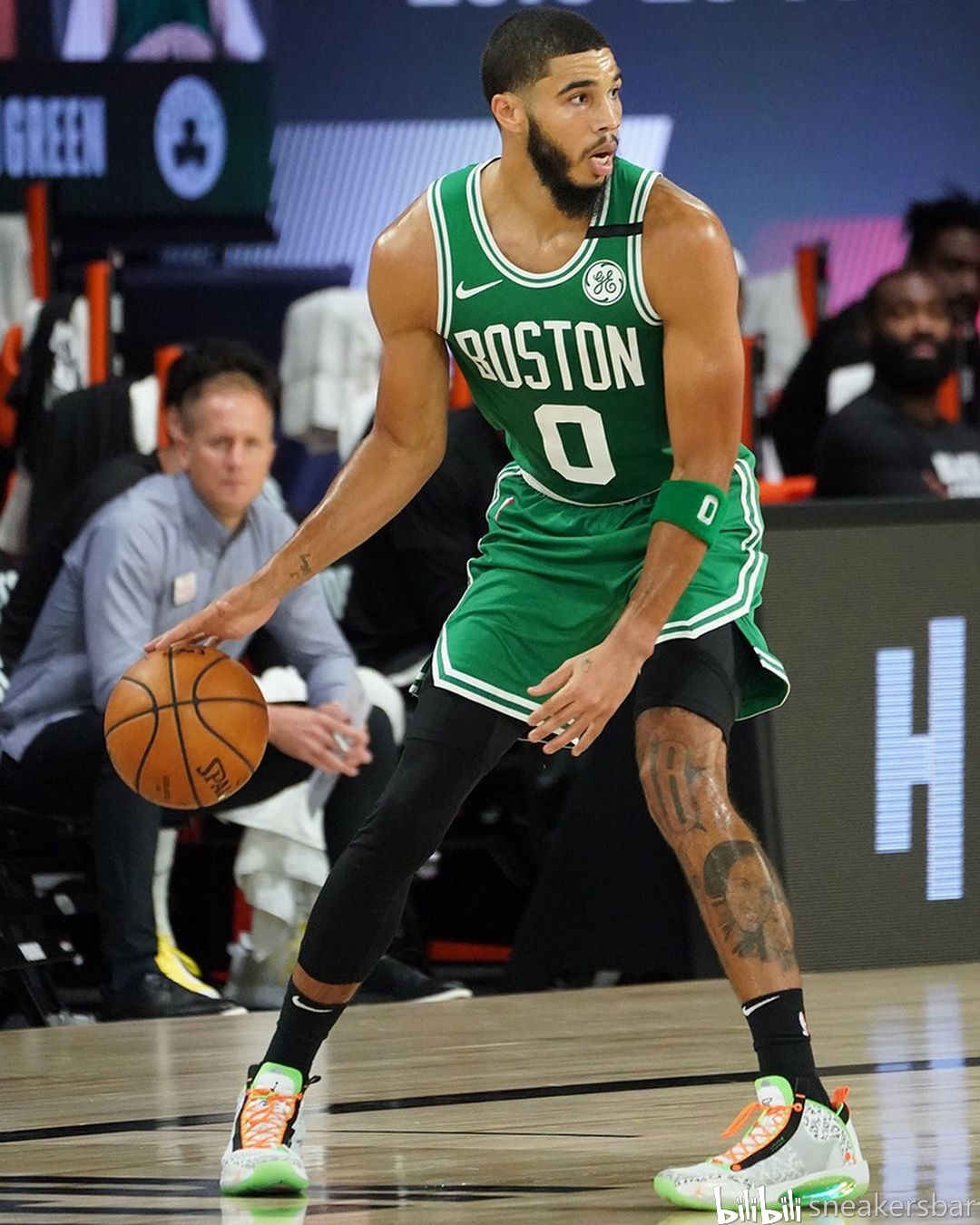 逐渐赢得了 逐渐赢得了